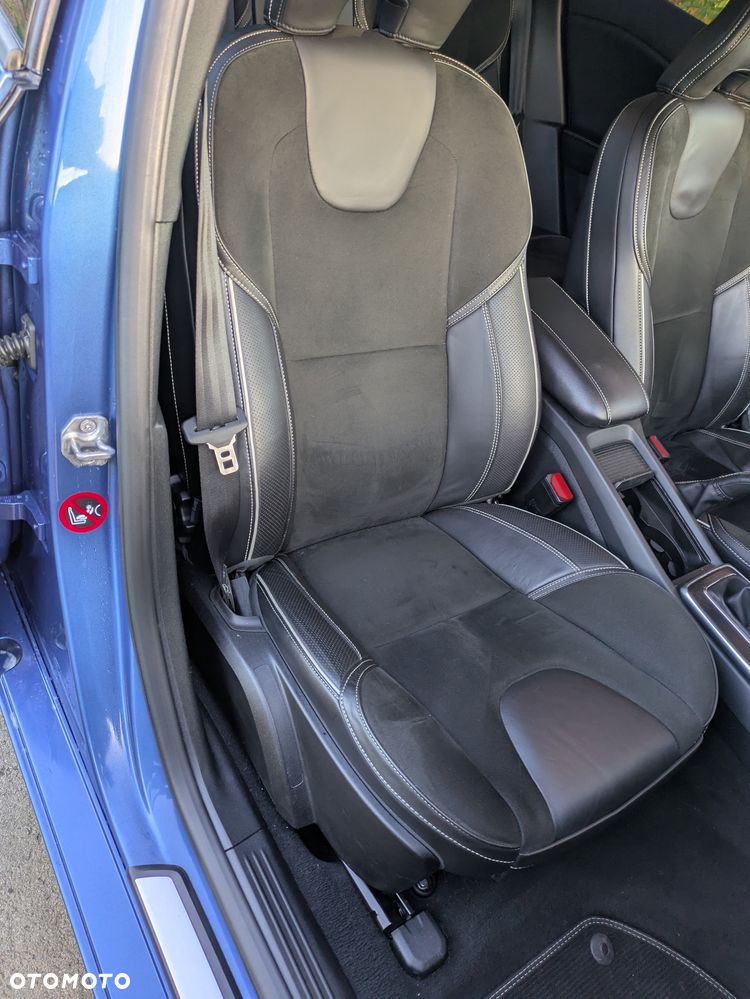 Volvo V40 T2 RDesign - 18