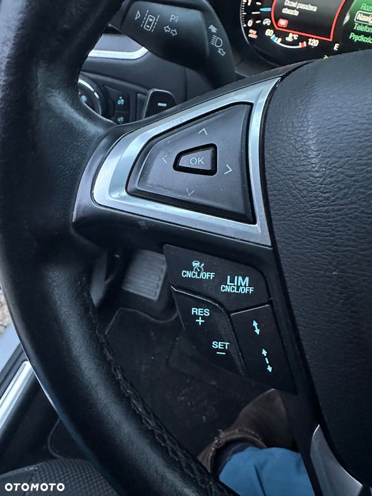 Ford S-Max 2.0 TDCi Titanium PowerShift - 17