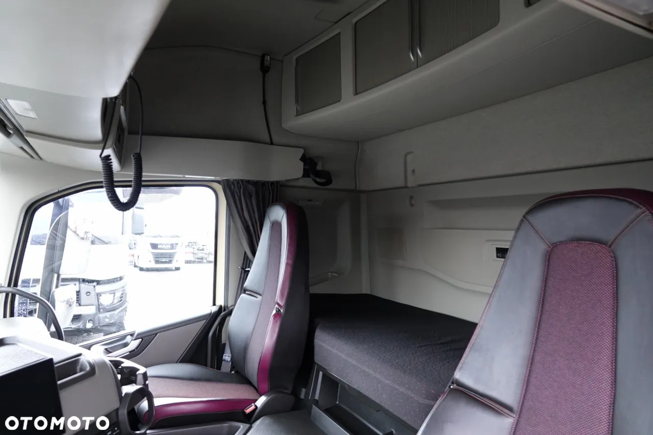 Volvo FM 380 / ZESTAW TANDEM / 120 M3 / PRZEJAZDOWY / KLIMA POSTOJOWA / PO ZŁOTYM KONTRAKCIE SERWISOWYM / NOWY MODEL - 31