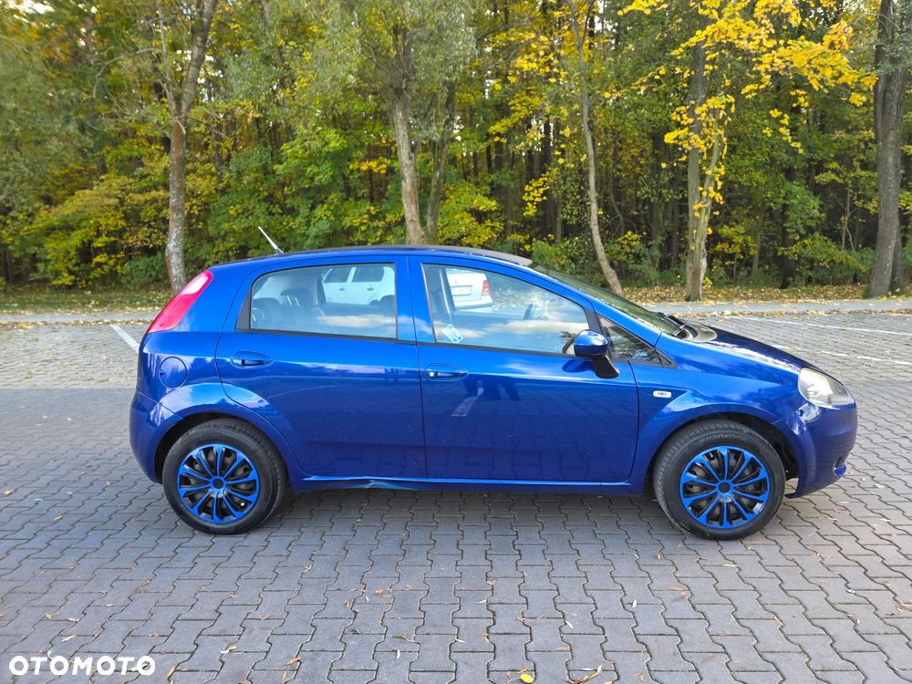 Fiat Punto 1.2 8V - 4