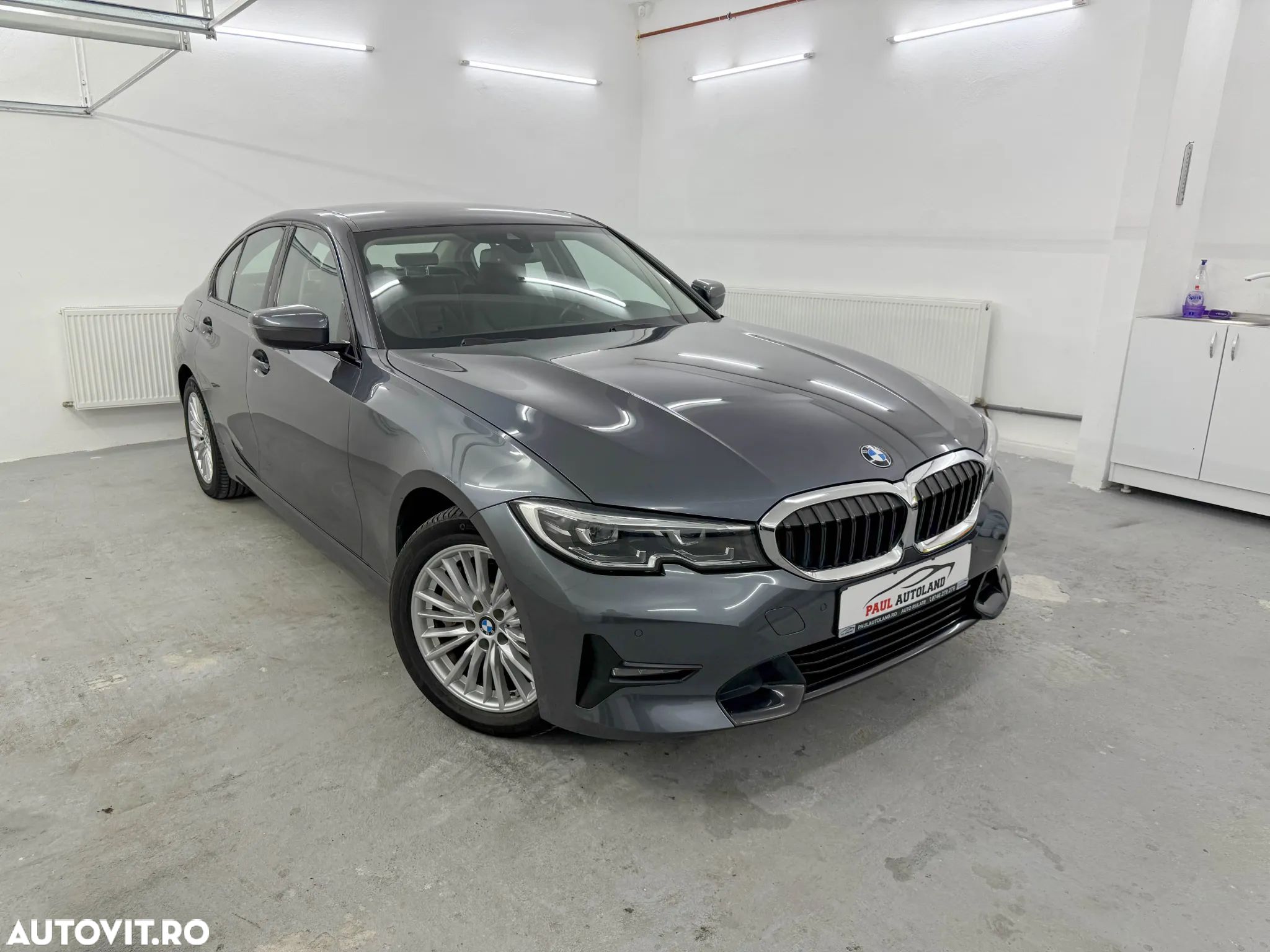 BMW Seria 3 330e Aut. Sport Line - 1