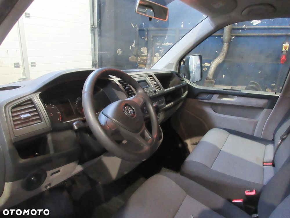 Volkswagen Transporter L1H1 Plus Comfortline - 6