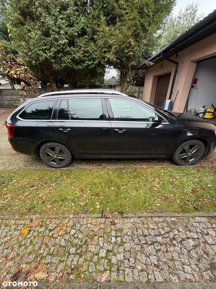 Skoda Octavia 1.8 TSI Style DSG - 6