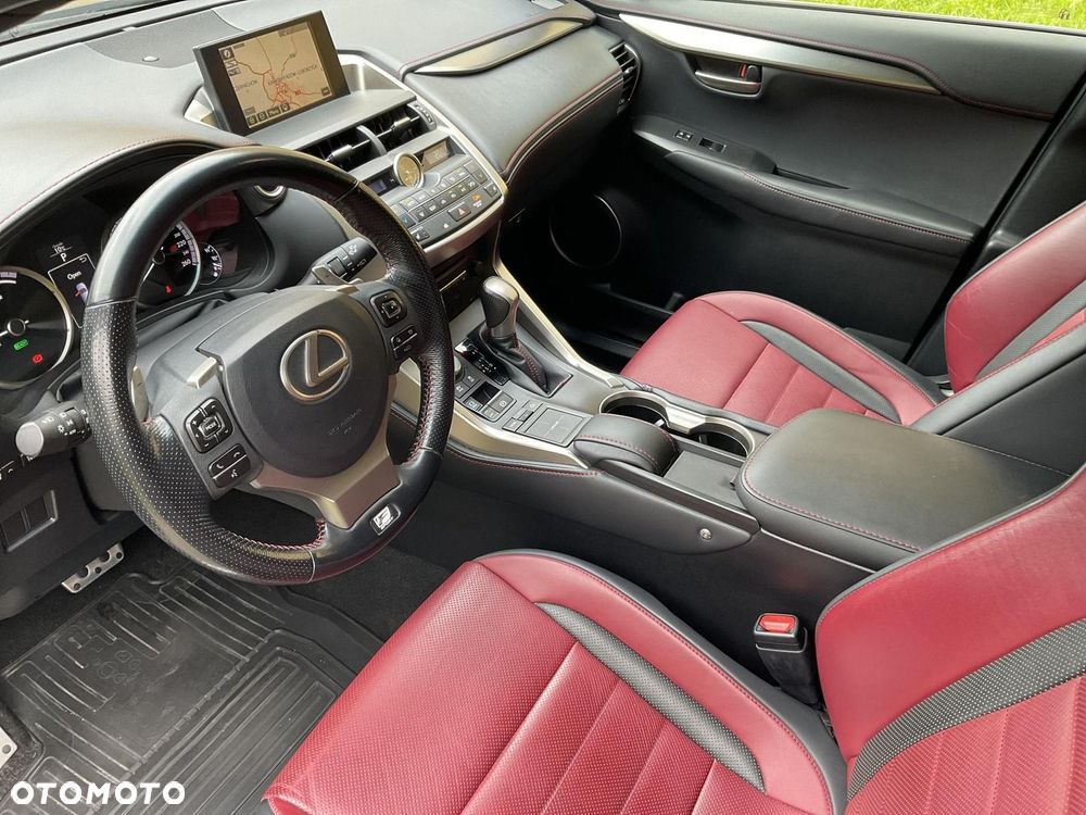 Lexus NX 300h F Sport AWD - 10