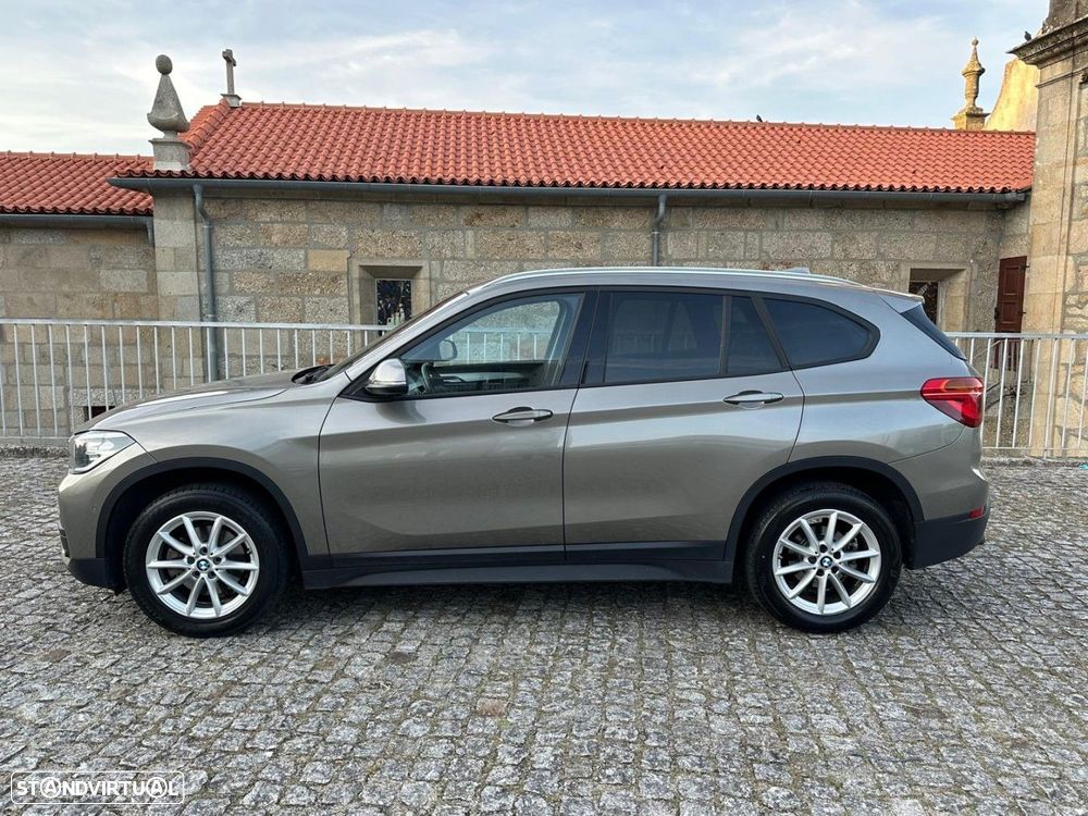 BMW X1 18 d sDrive Auto - 24