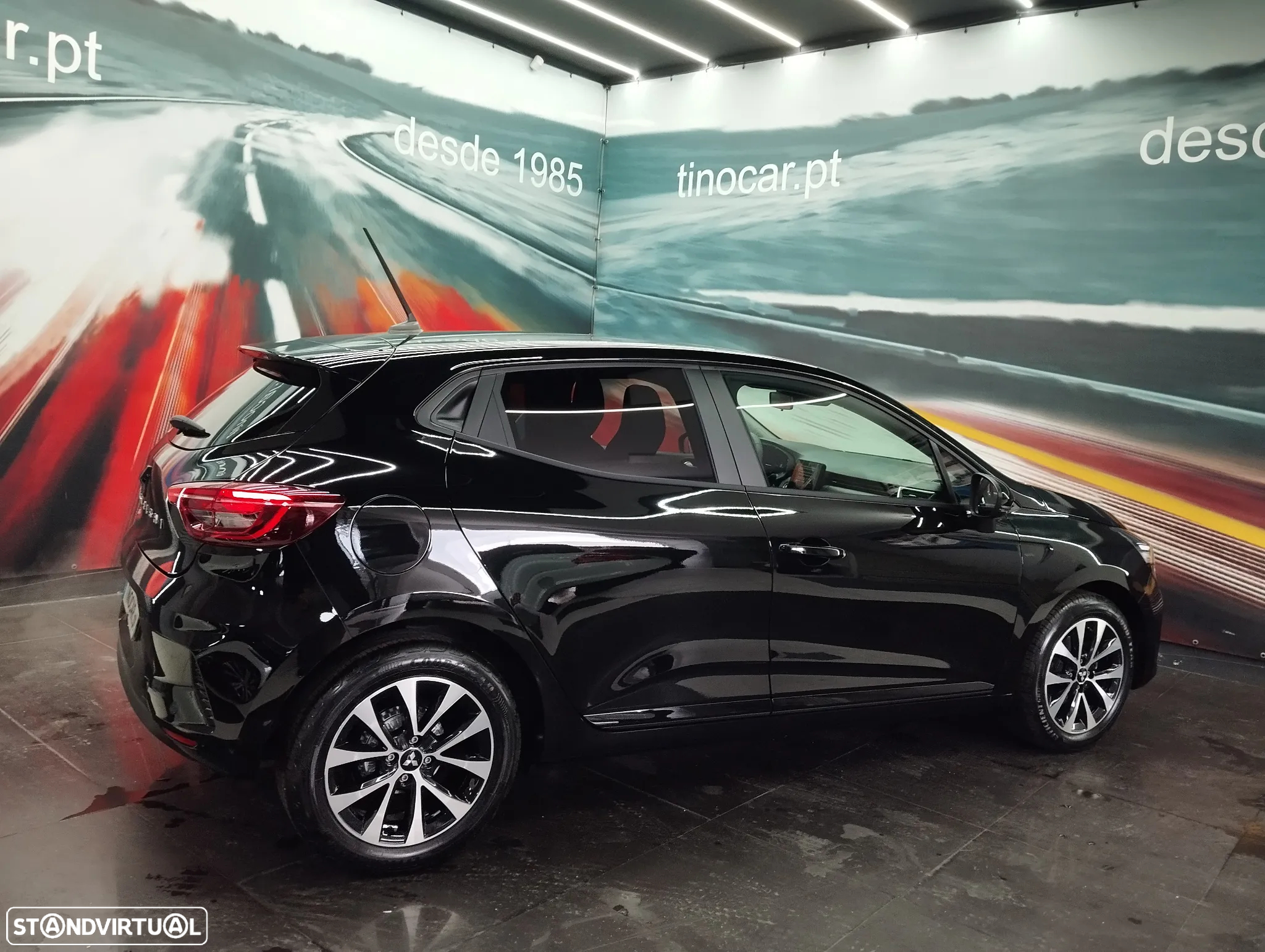 Mitsubishi Colt - 8