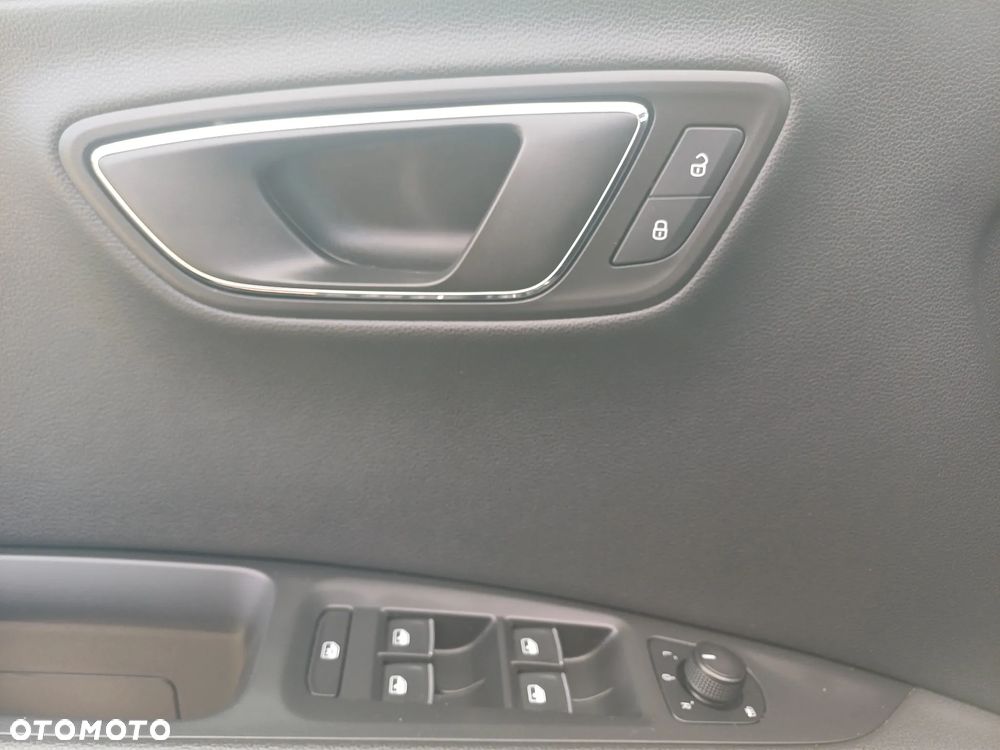 Seat Leon 2.0 TDI FR S&S DSG - 35