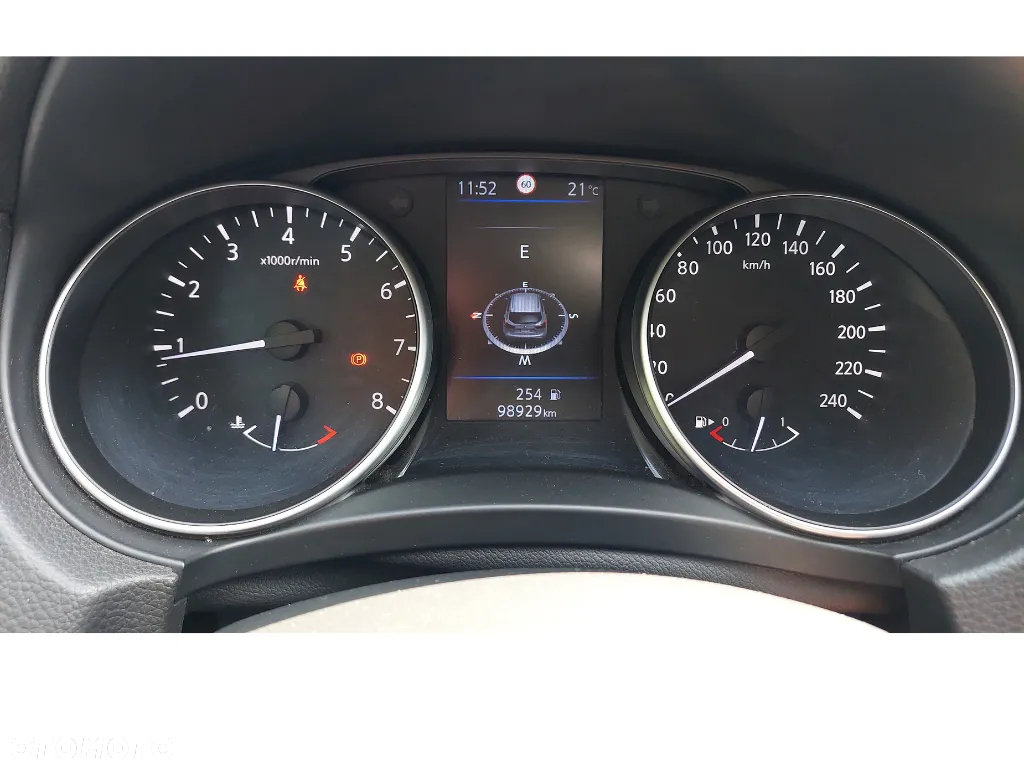 Nissan Qashqai 1.3 DIG-T Acenta EU6d - 10