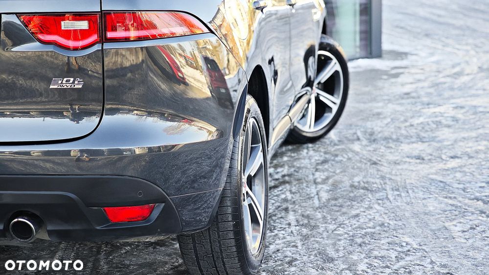 Jaguar F-Pace 2.0 i4P AWD R-Sport - 10
