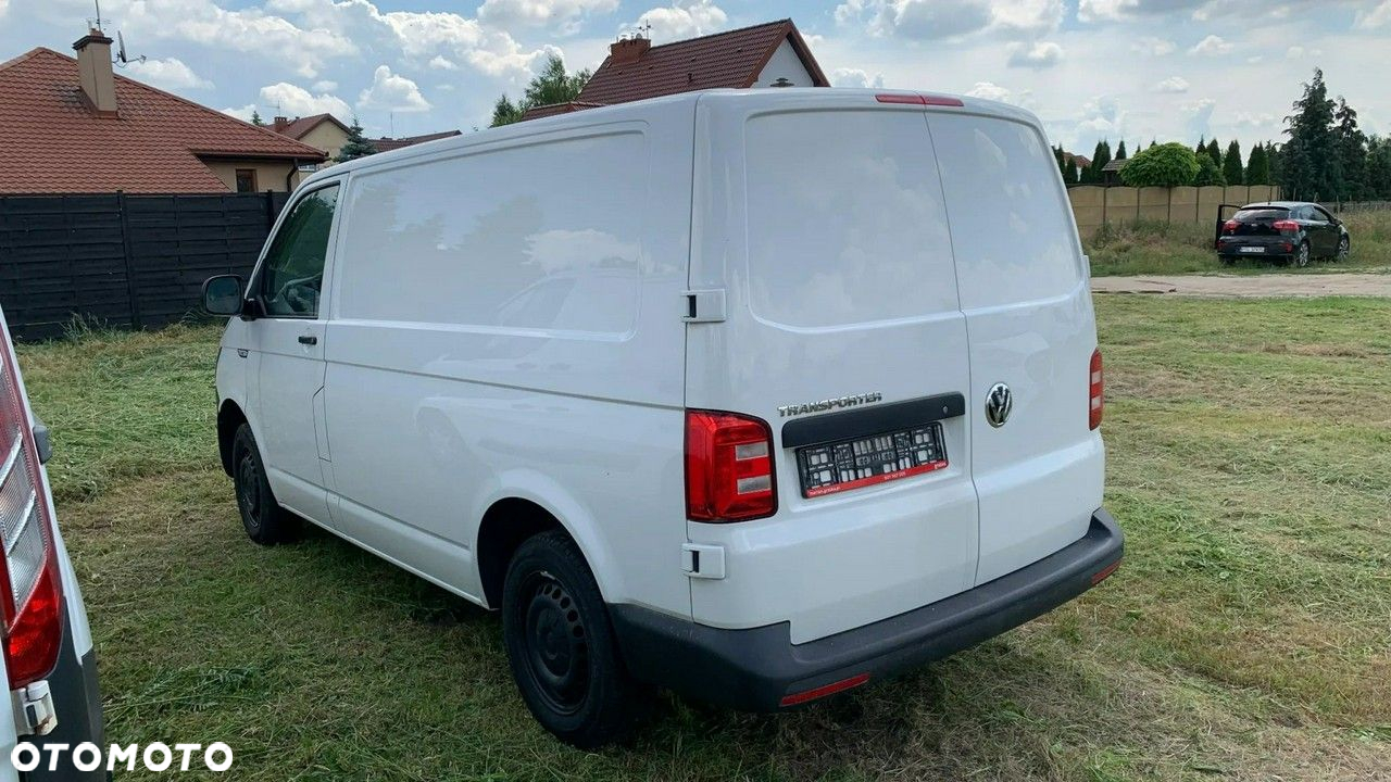 Volkswagen Transporter - 6