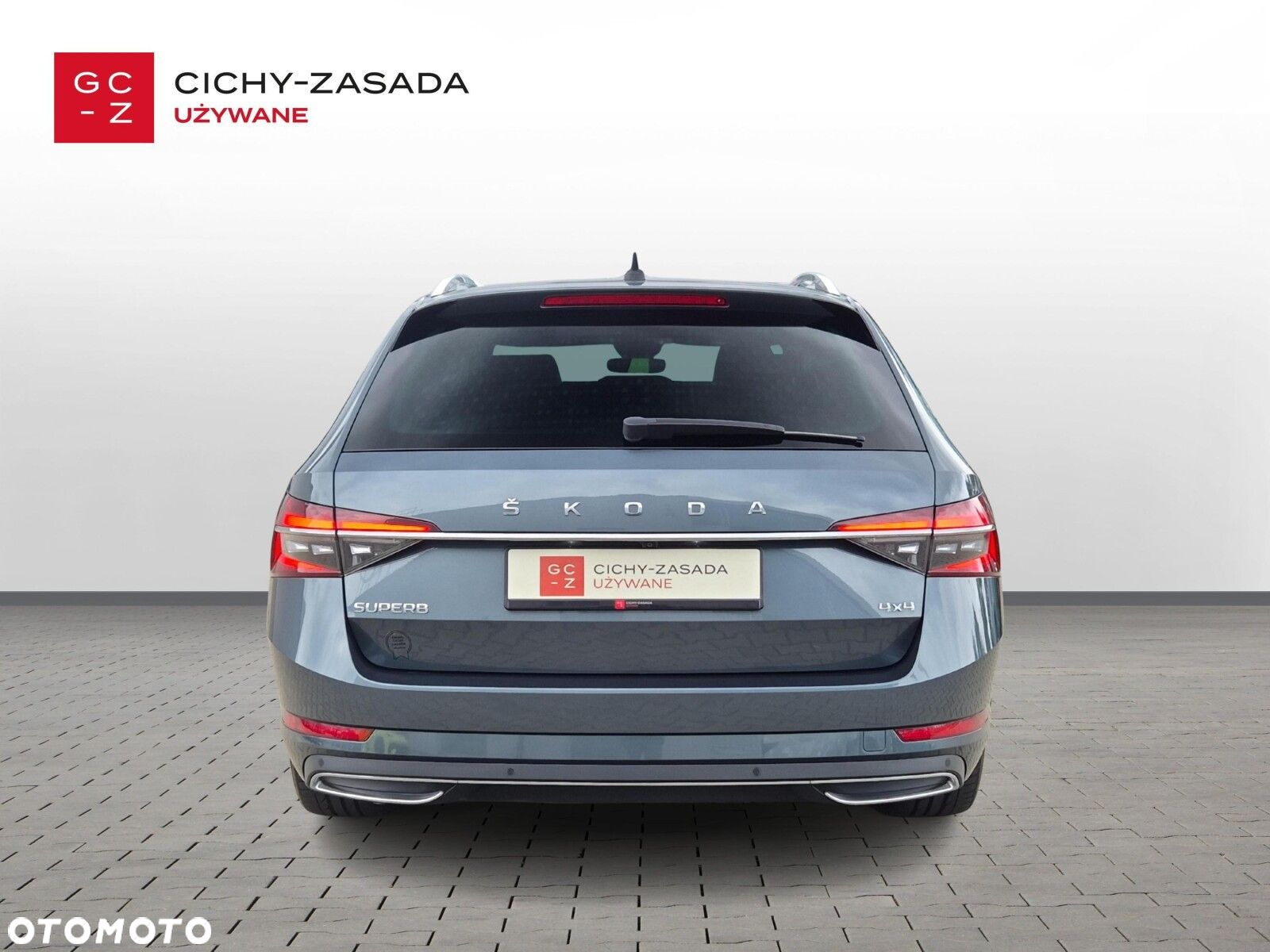 Skoda Superb 2.0 TDI SCR 4x4 L&K DSG - 4