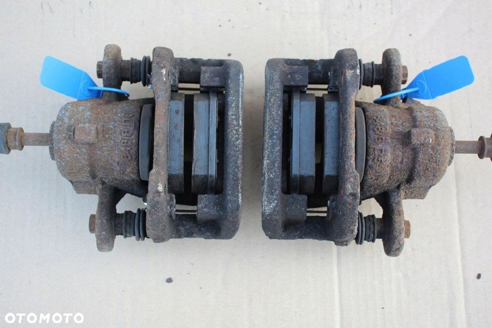 Zaciski zacisk hamulcowe BMW e81 e82 e87 e88 e90 e91 e92 e93 komplet 40/10 - 4