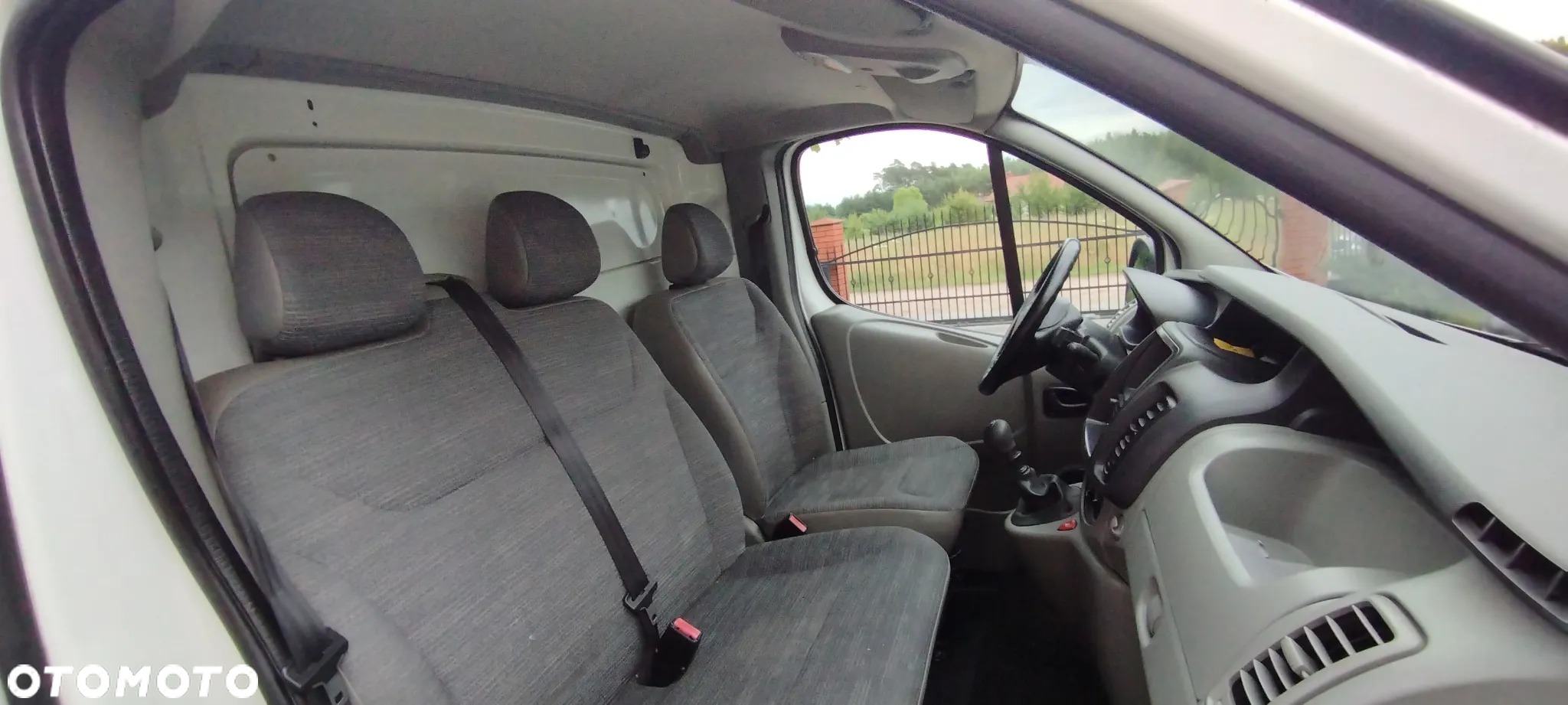 Renault Trafic - 14