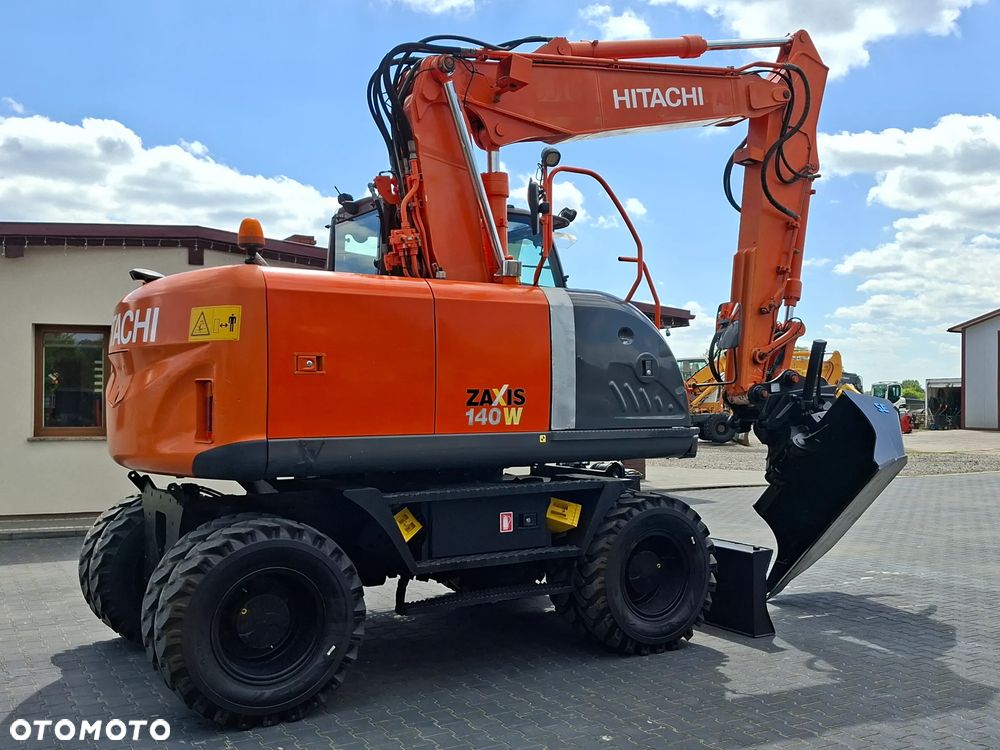 Hitachi ZX140 ROTOTILT - 18