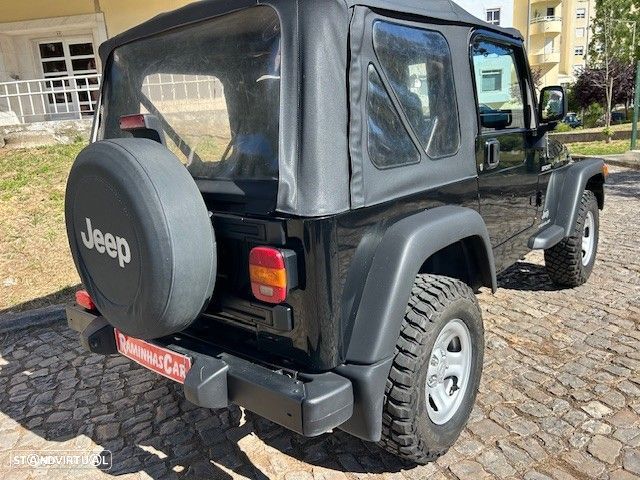 Jeep Wrangler 2.4 - 10