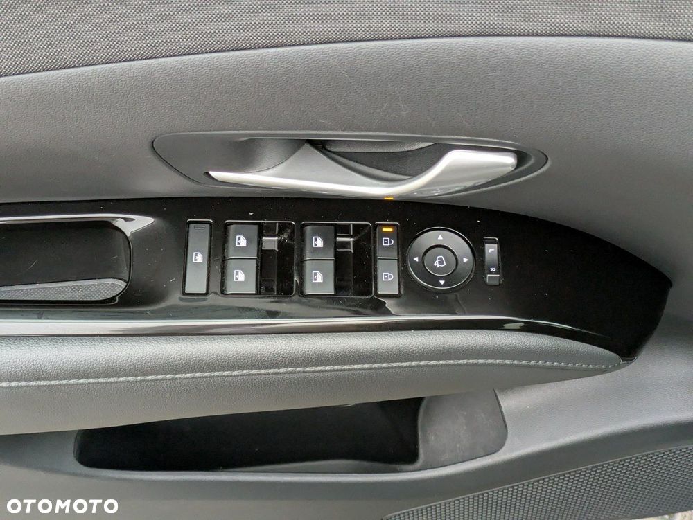 Hyundai Tucson 1.6 T-GDi HEV Smart 2WD - 11