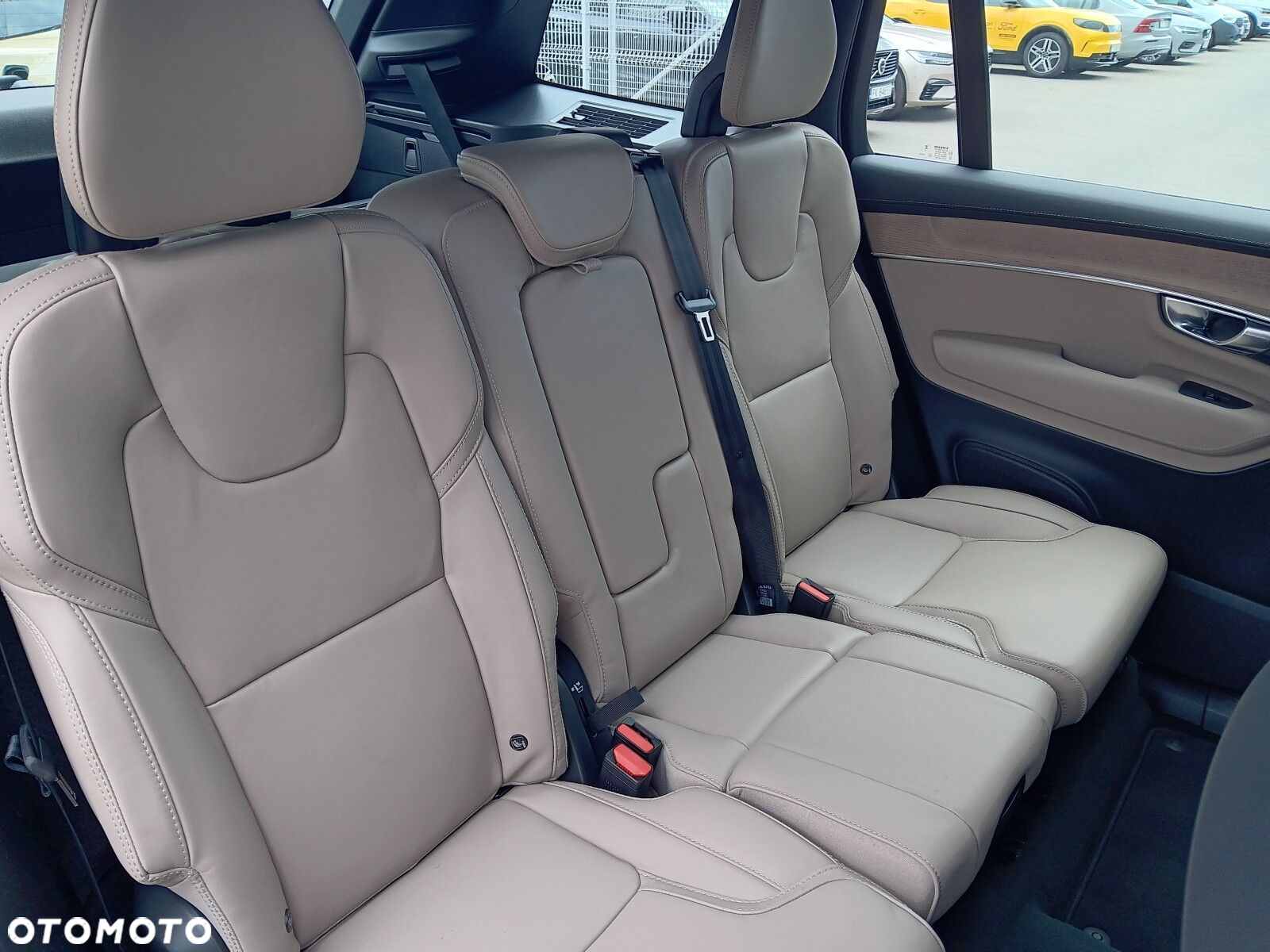 Volvo XC 90 - 19