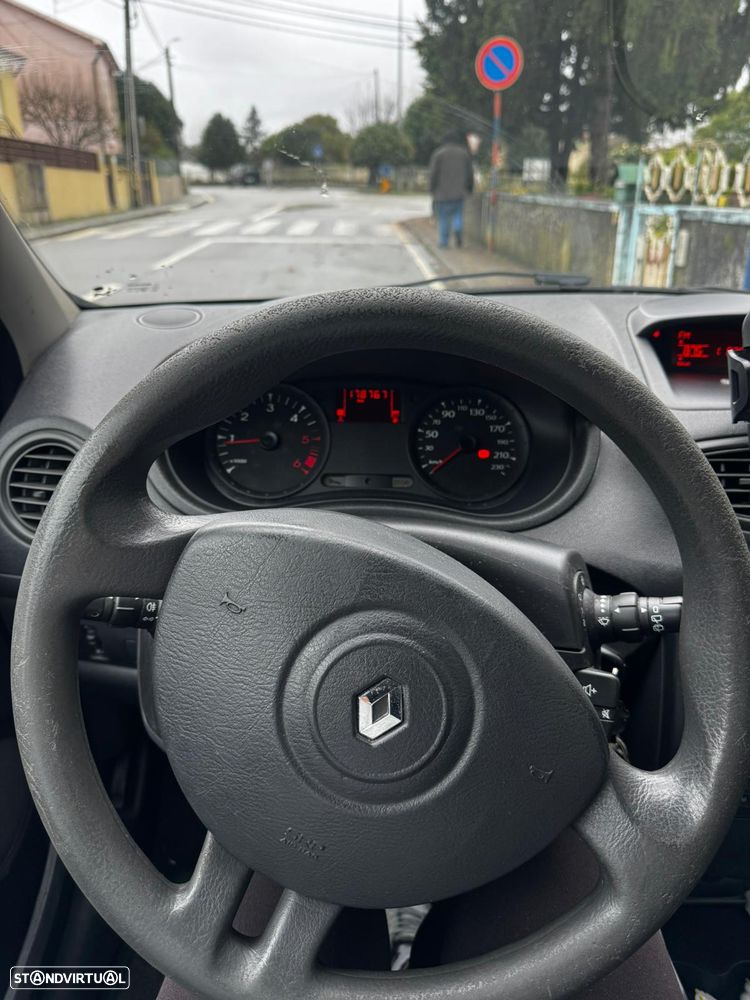 Renault Clio 1.5 dCi Pack - 6