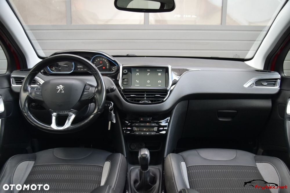 Peugeot 2008 - 32