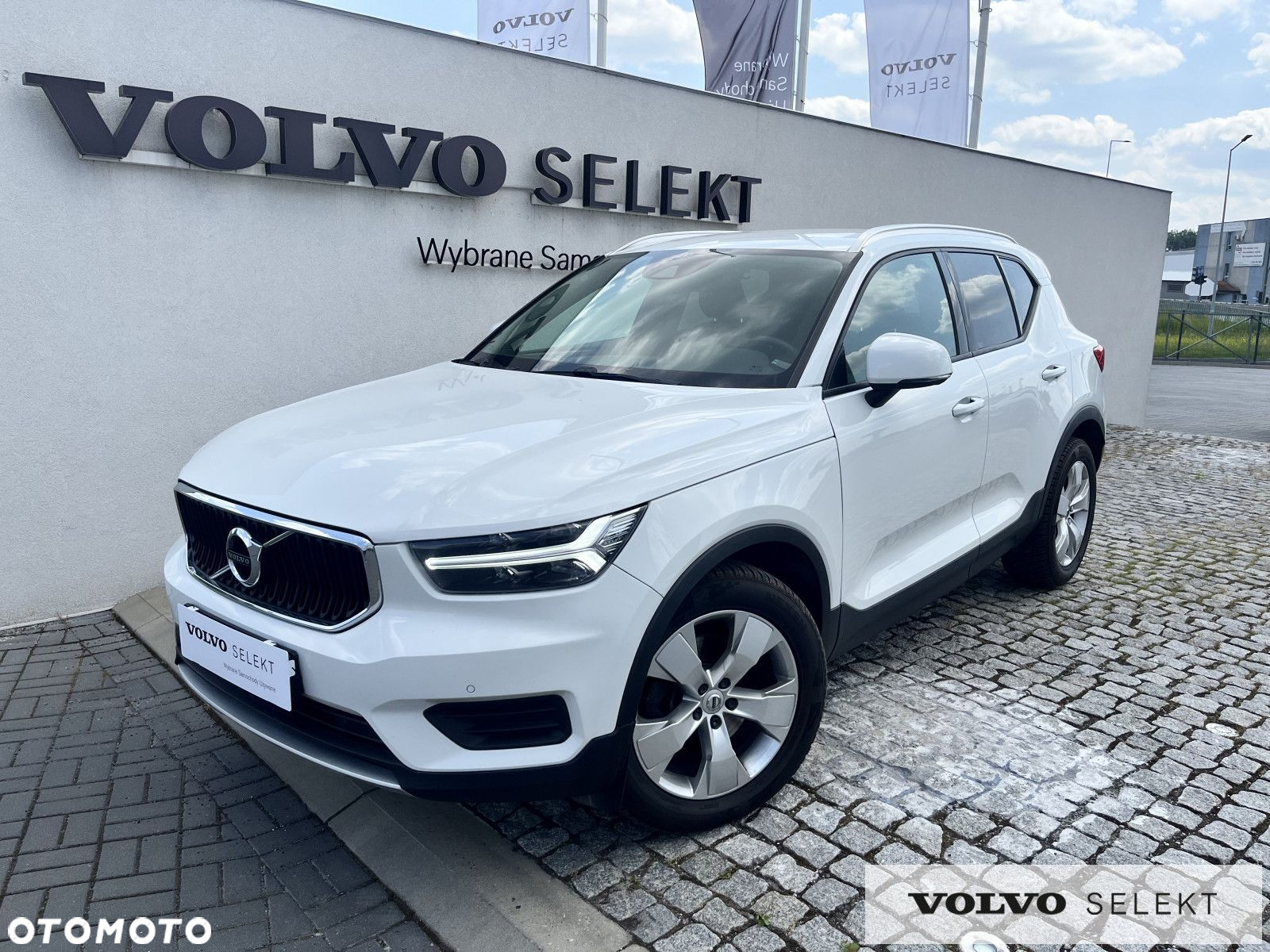 Volvo XC 40 - 25