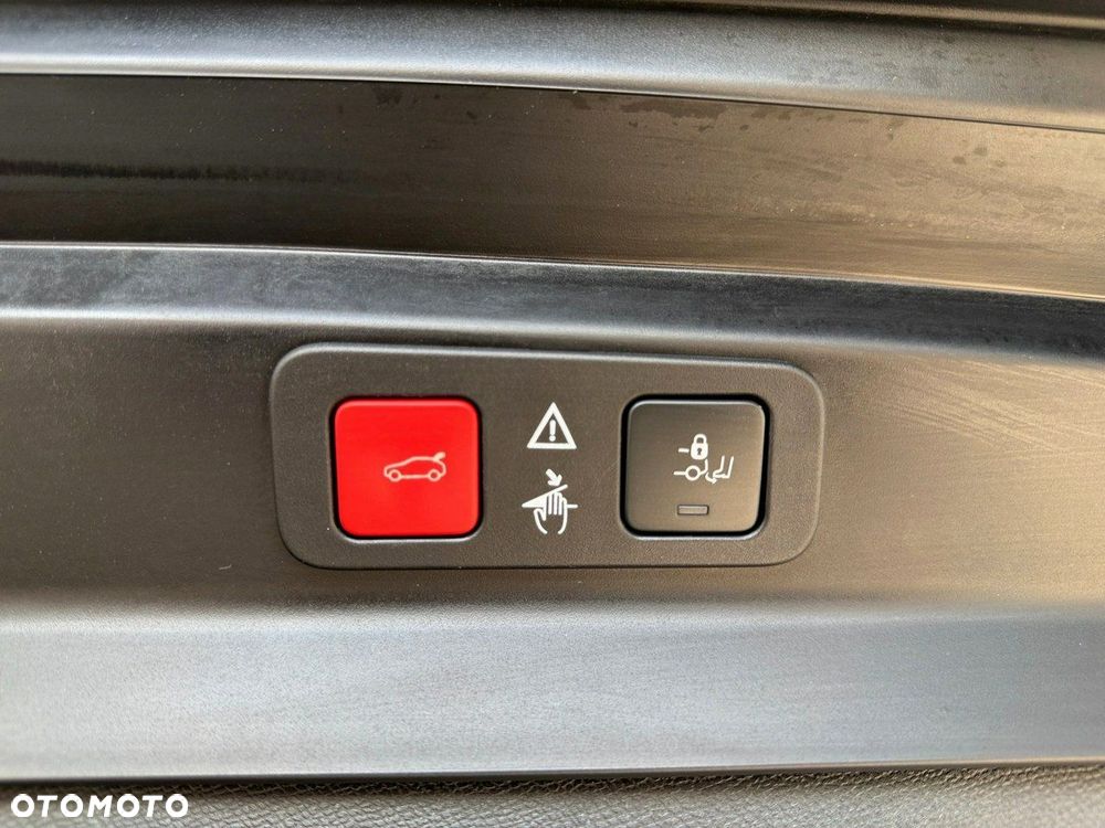 Peugeot 5008 - 26