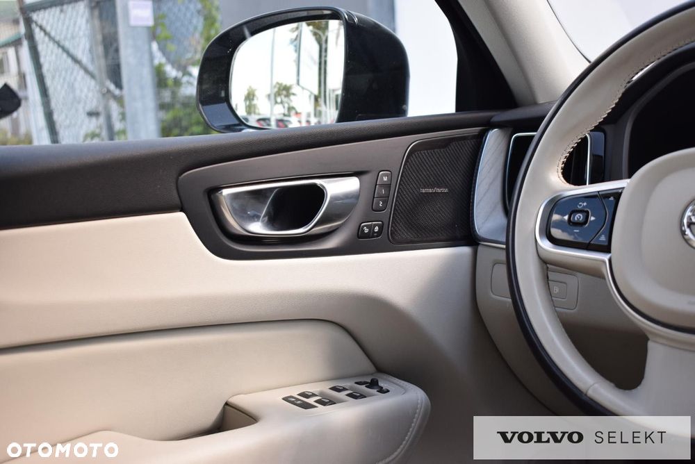 Volvo XC 60 - 15