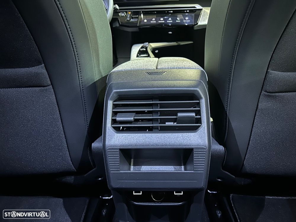 Peugeot 3008 1.2 Hybrid Allure Pack e-DCS6 - 38