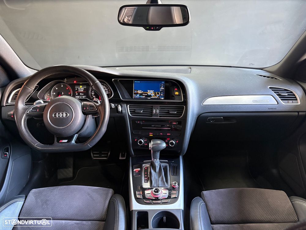 Audi A4 Avant 2.0 TDI DPF clean quattro S tronic S line Sport Pack - 10