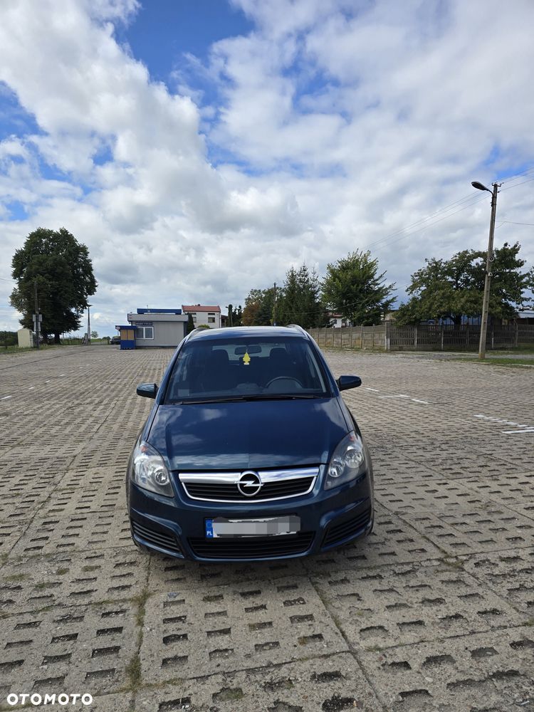 Opel Zafira - 3