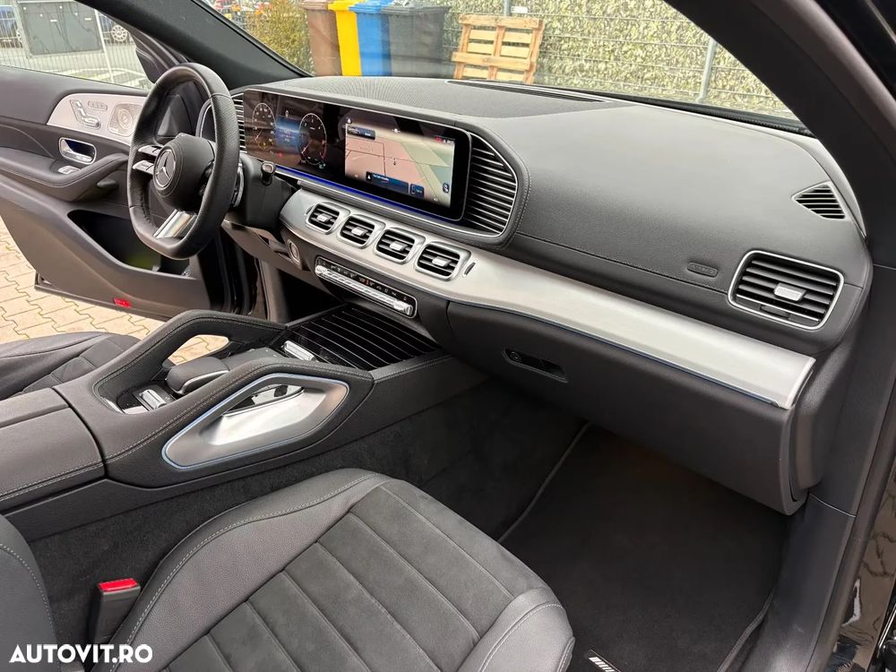 Mercedes-Benz GLE 300 d 4MATIC 9G-TRONIC AMG Line Advanced Plus - 23