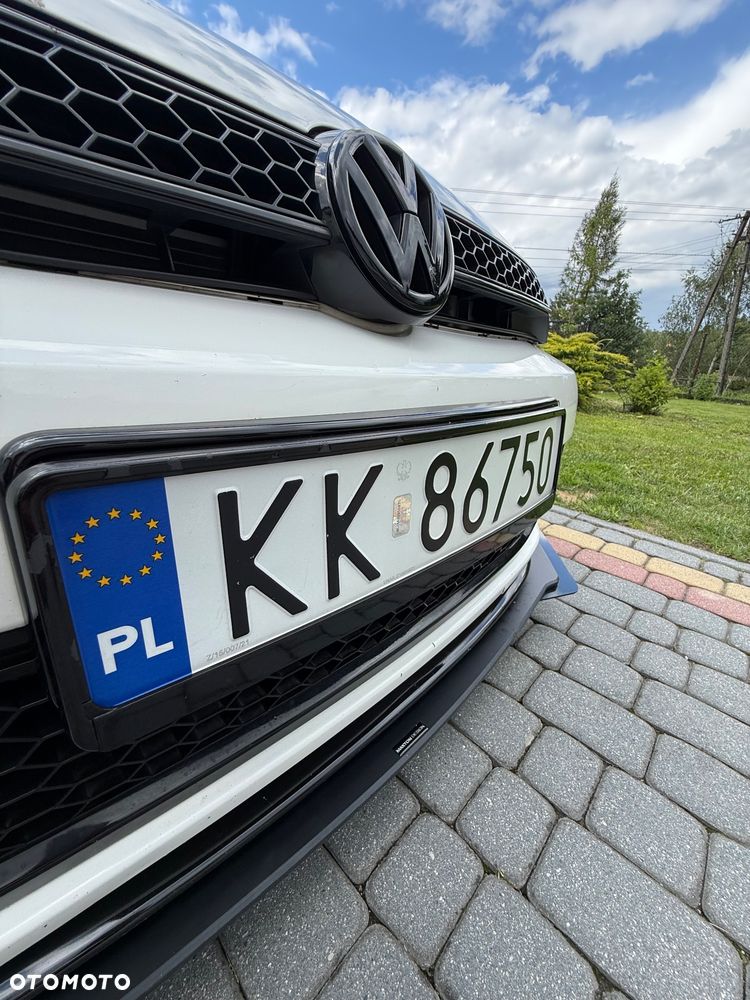 Volkswagen Golf - 30