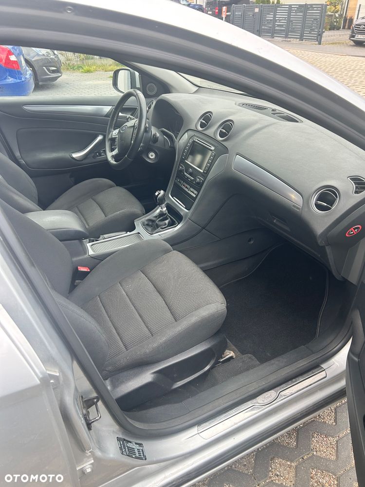 Ford Mondeo - 7