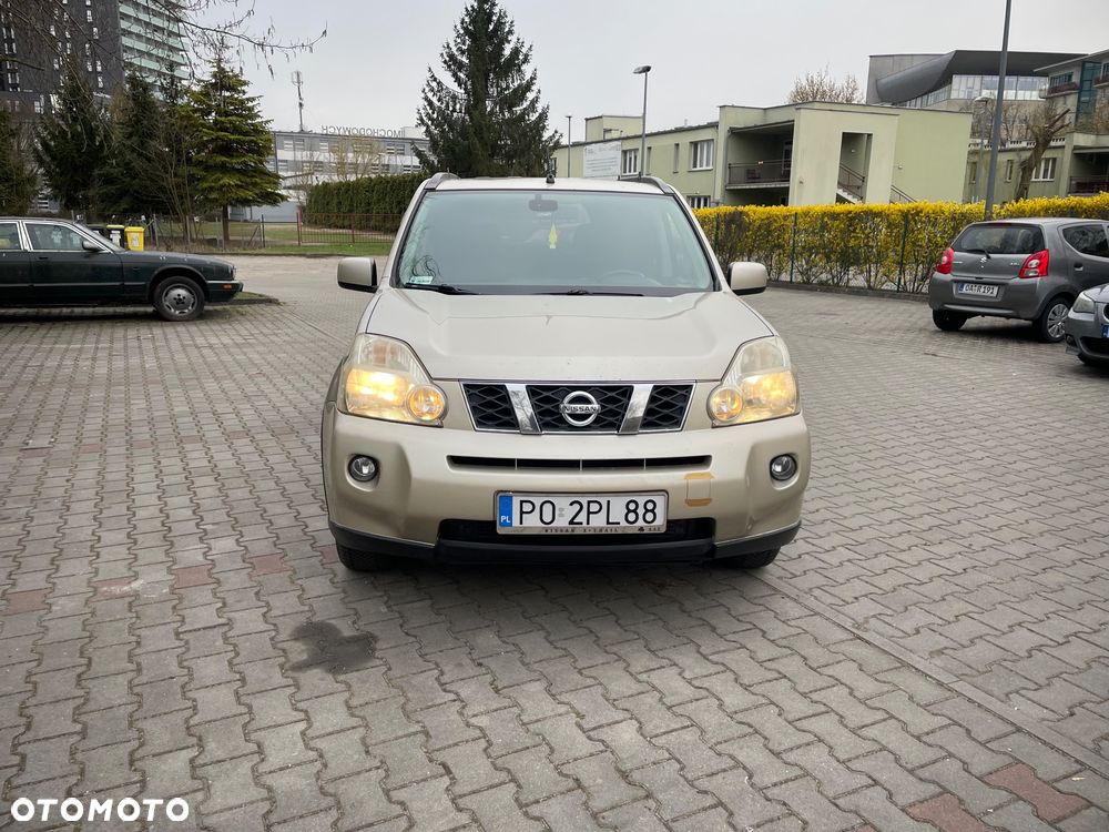 Nissan X-Trail 2.0 dCi 4x4 DPF Automatik SE - 3
