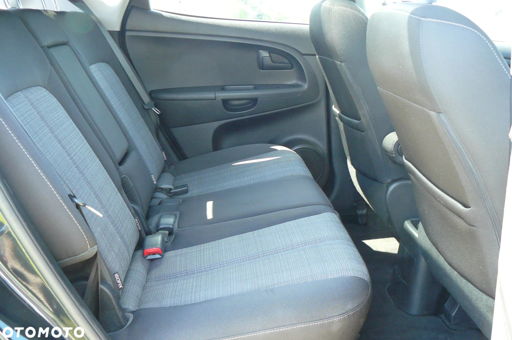 Kia Venga - 19