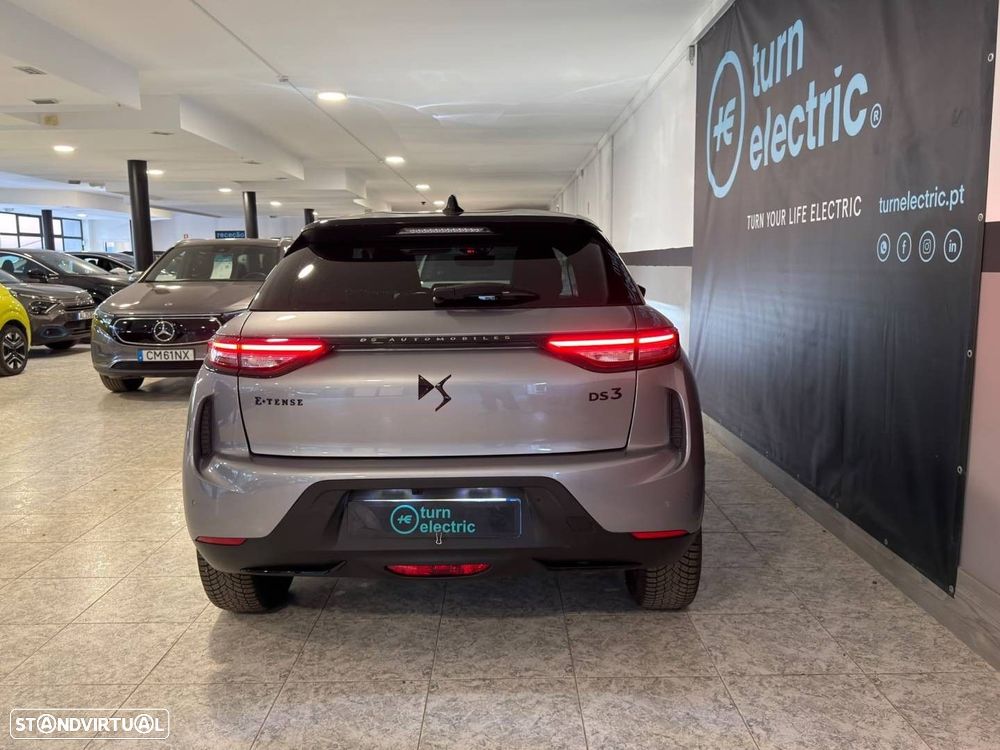 DS DS3 E-Tense Edition France - 11