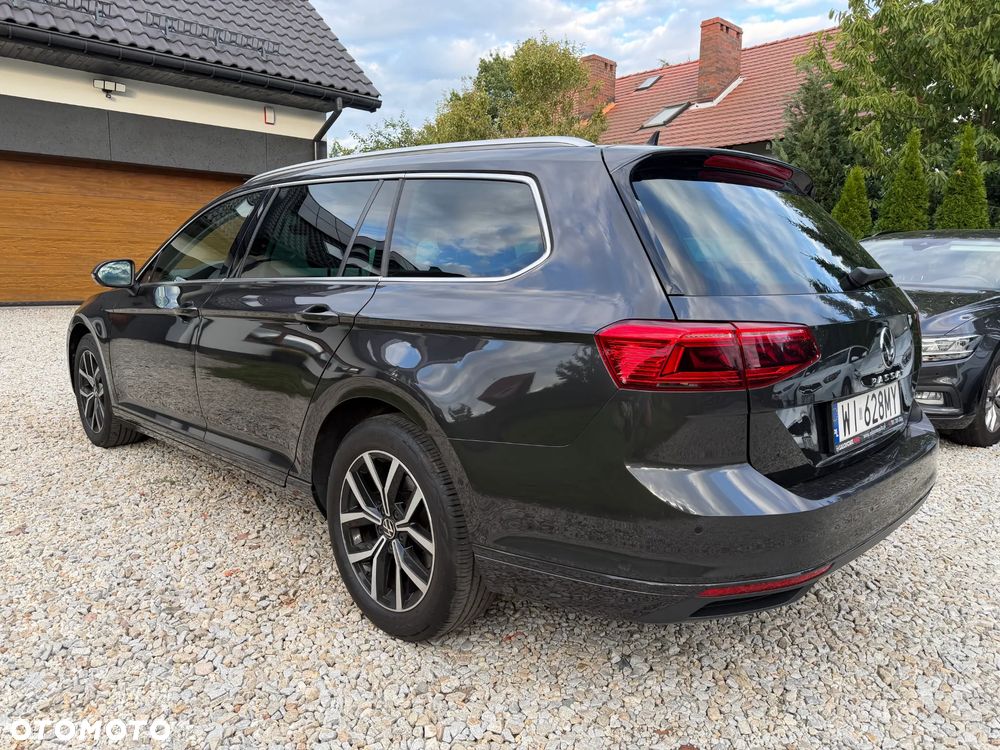 Volkswagen Passat Variant - 2