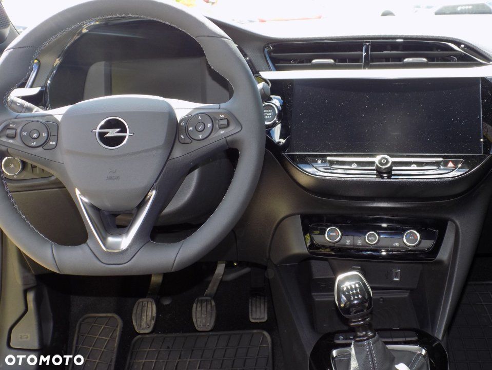 Opel Corsa - 12