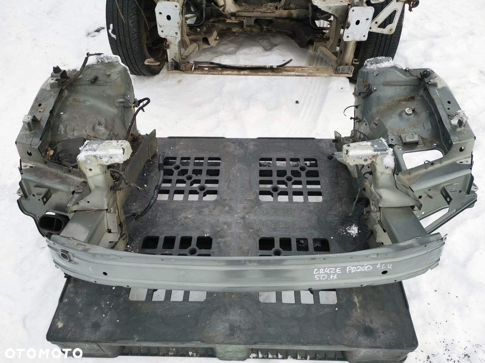 Pas Przedni Chevrolet Cruze 2008-2012