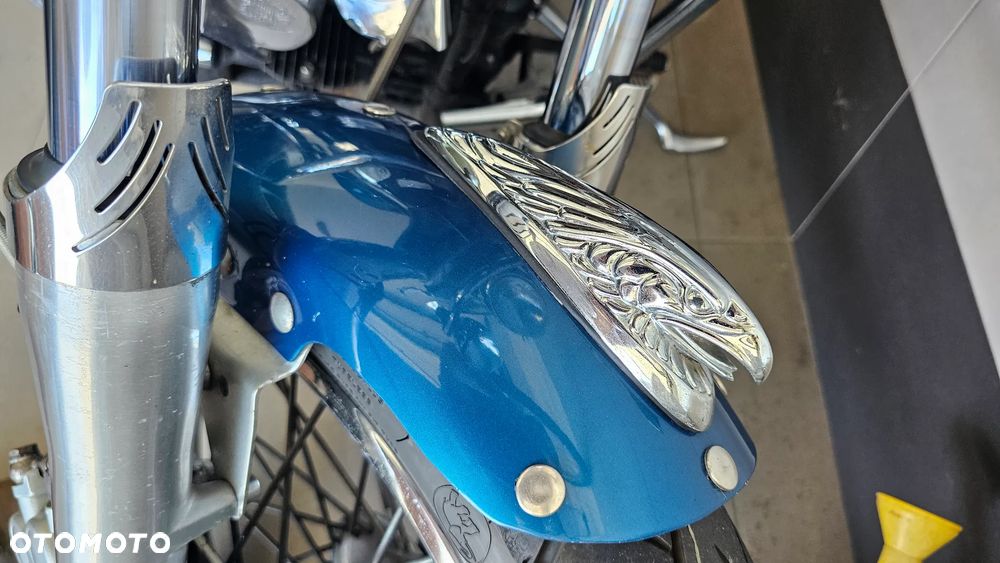Yamaha XVS - 6