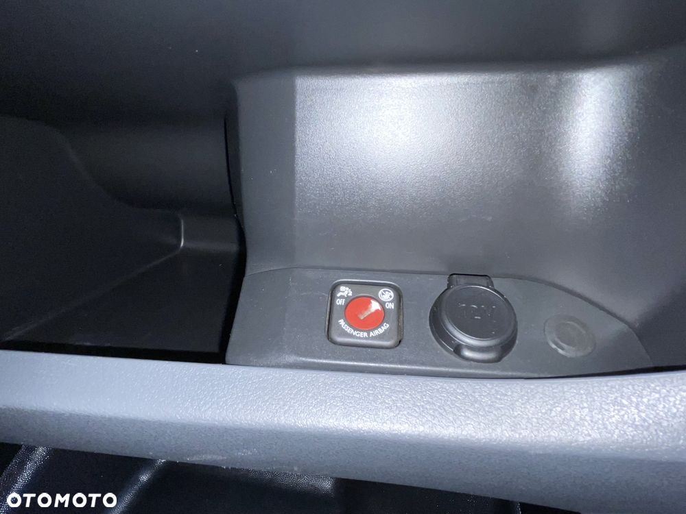 Opel Vivaro - 36