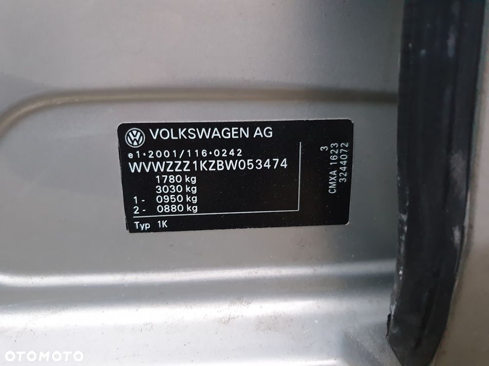 Volkswagen Golf - 12