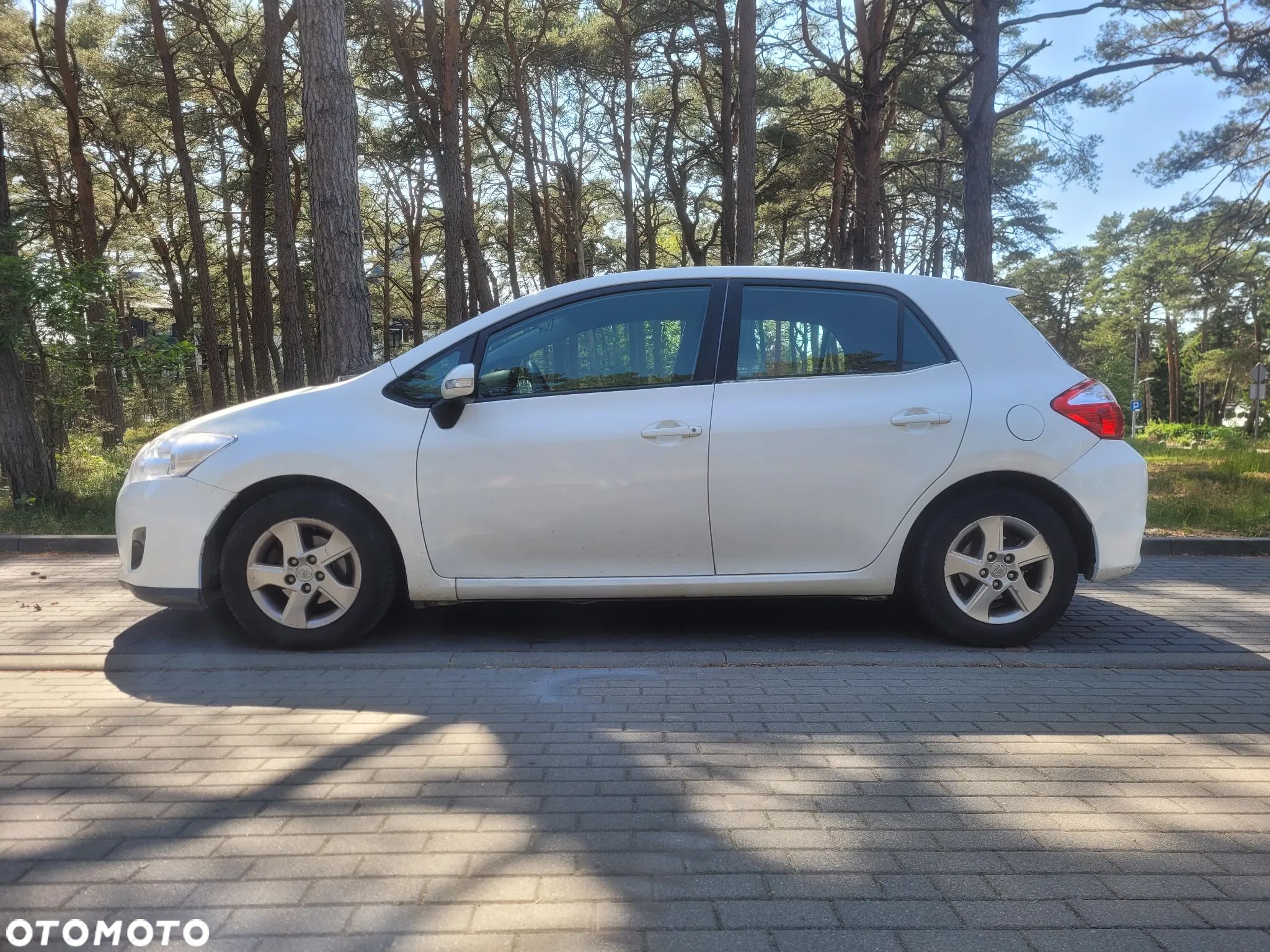 Toyota Auris - 1