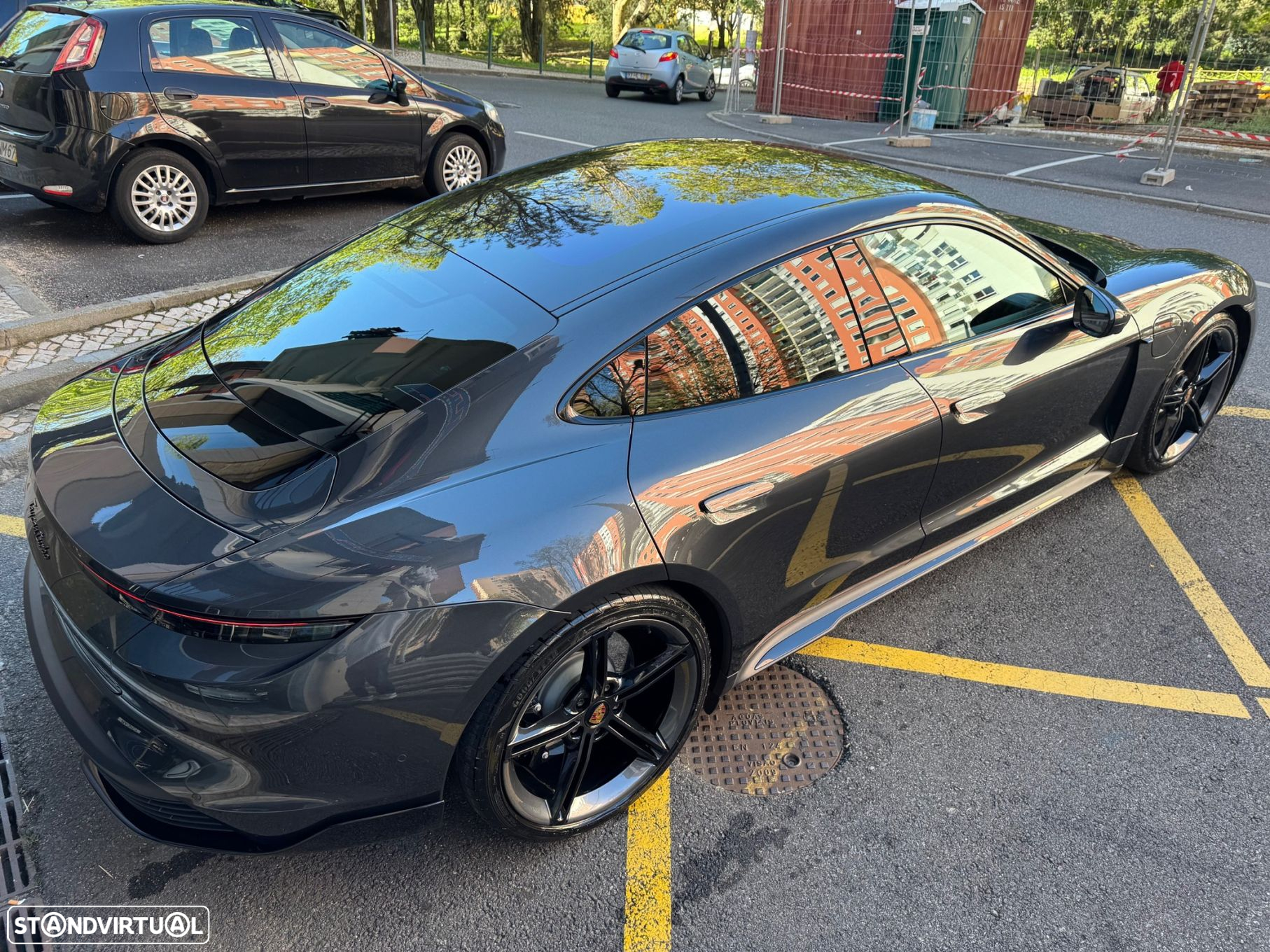 Porsche Taycan Turbo - 5