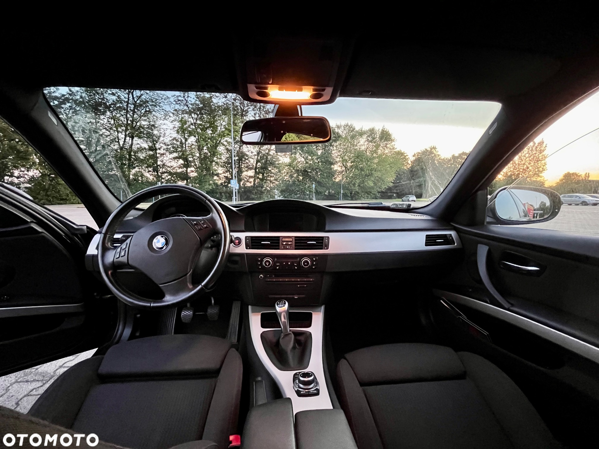 BMW Seria 3 320d - 8