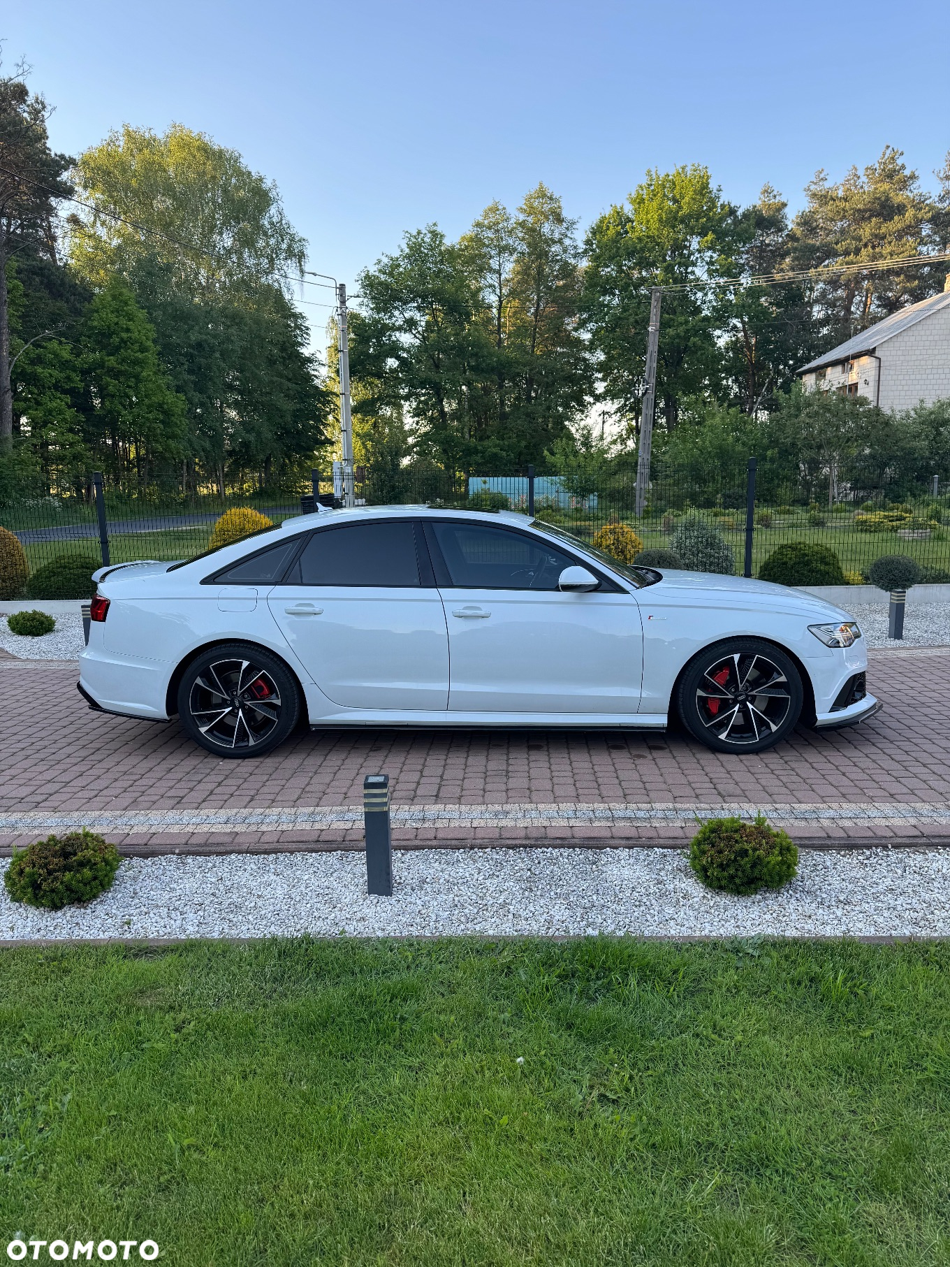 Audi A6 - 6
