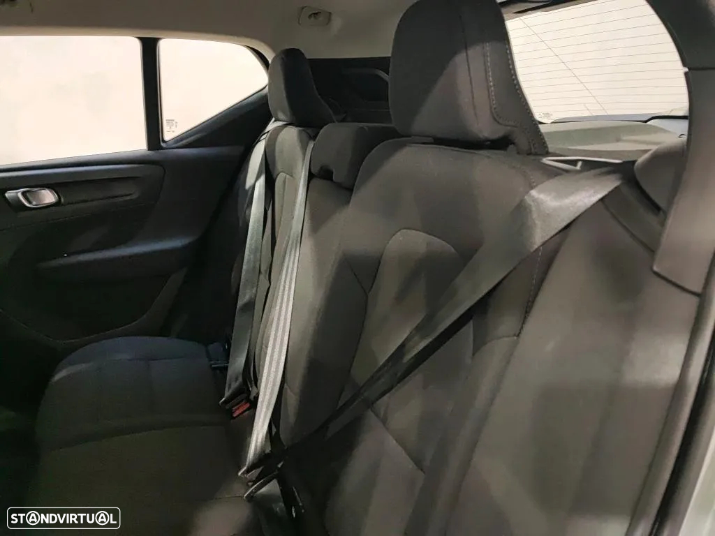 Volvo XC 40 1.5 T4 PHEV Essential - 11