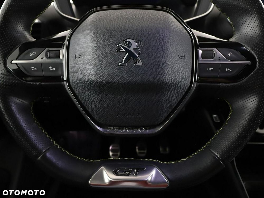 Peugeot 2008 1.2 PureTech GT Line S&S - 22
