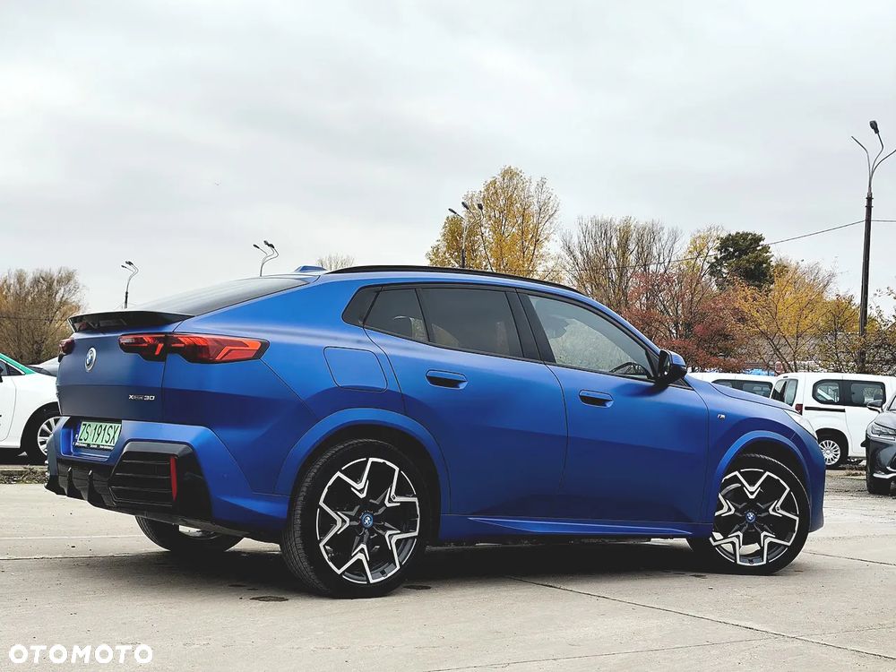 BMW iX2 xDrive30 66.5kWh M Sport Edition - 3
