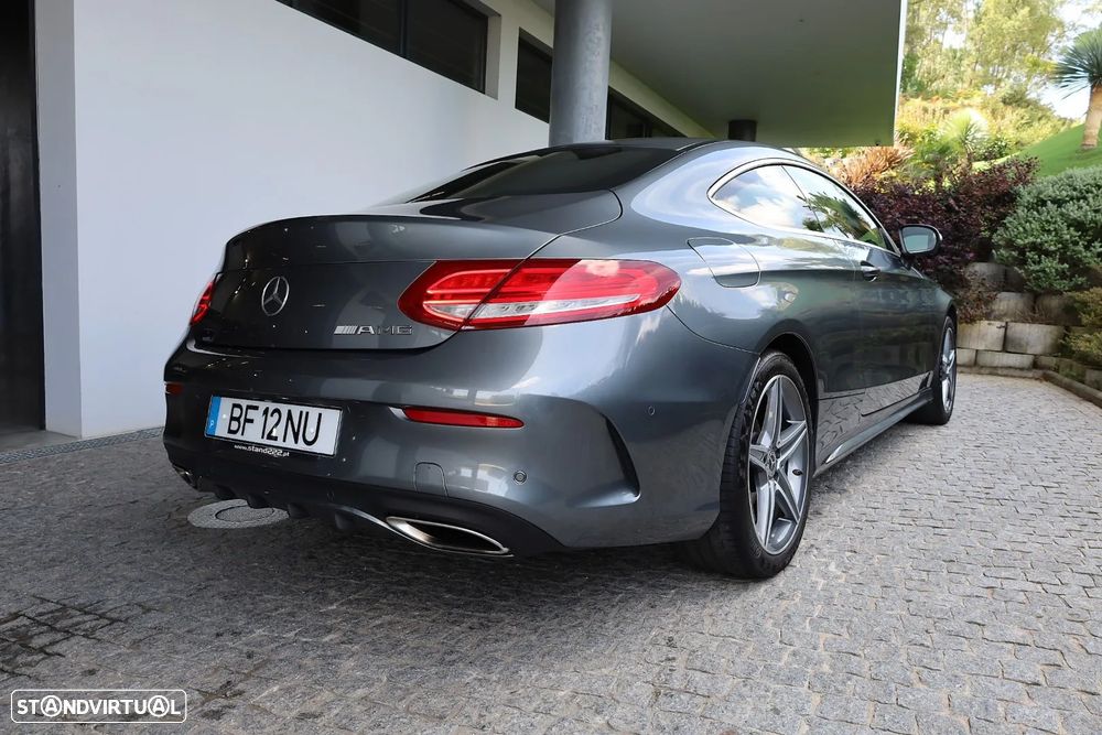 Mercedes-Benz C 180 AMG Line - 13