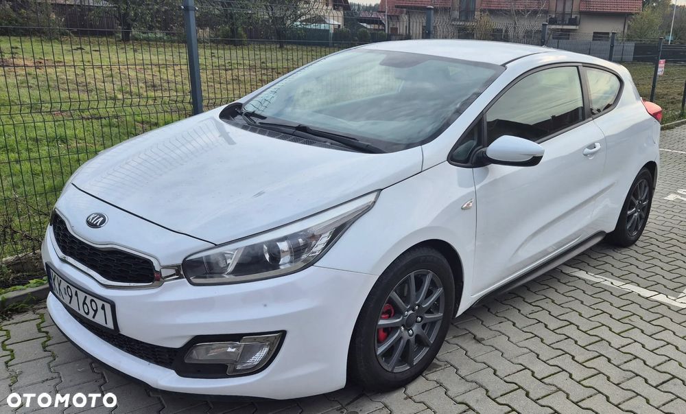 Kia Ceed - 1